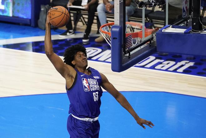 场上的配合 场上的配合