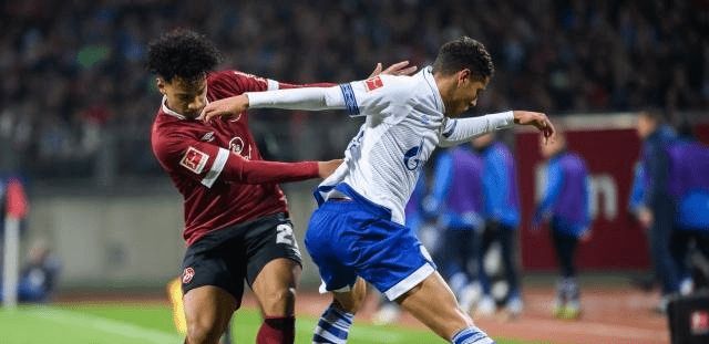 球队更加注 球队更加注