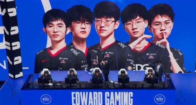 他们在第8 他们在第8