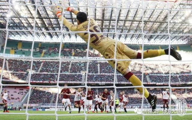 底线击球出 底线击球出