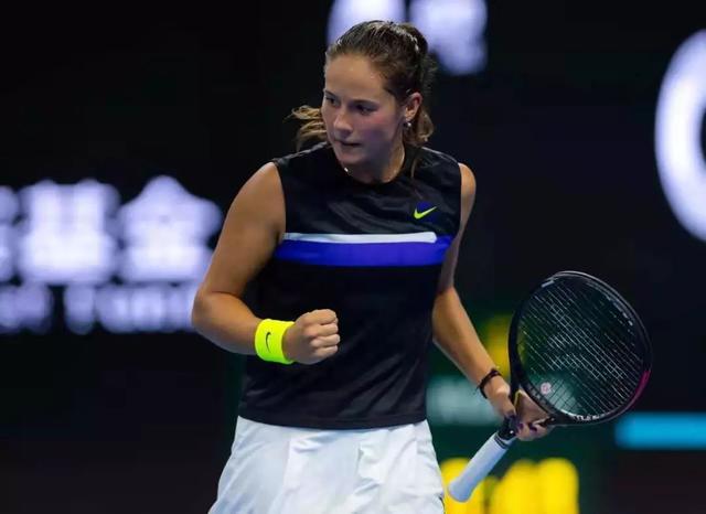 回归时的确 回归时的确